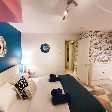 Boutique And Beautiful Bristol Apartment Bristol